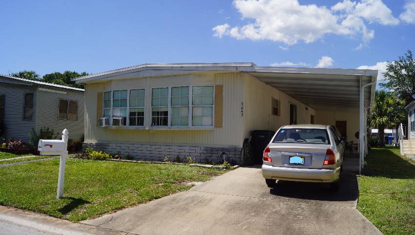 Mobile home for sale in Tampa, FL